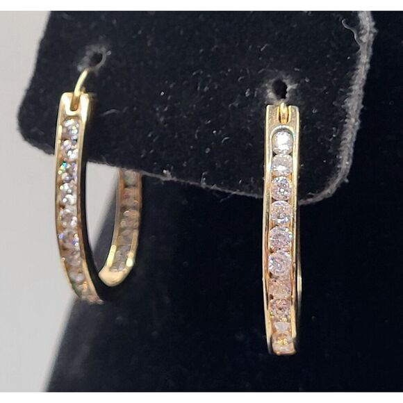 SETA Gold tone Hoop Crystal Inset Earrings 1.25in - Picture 1 of 6
